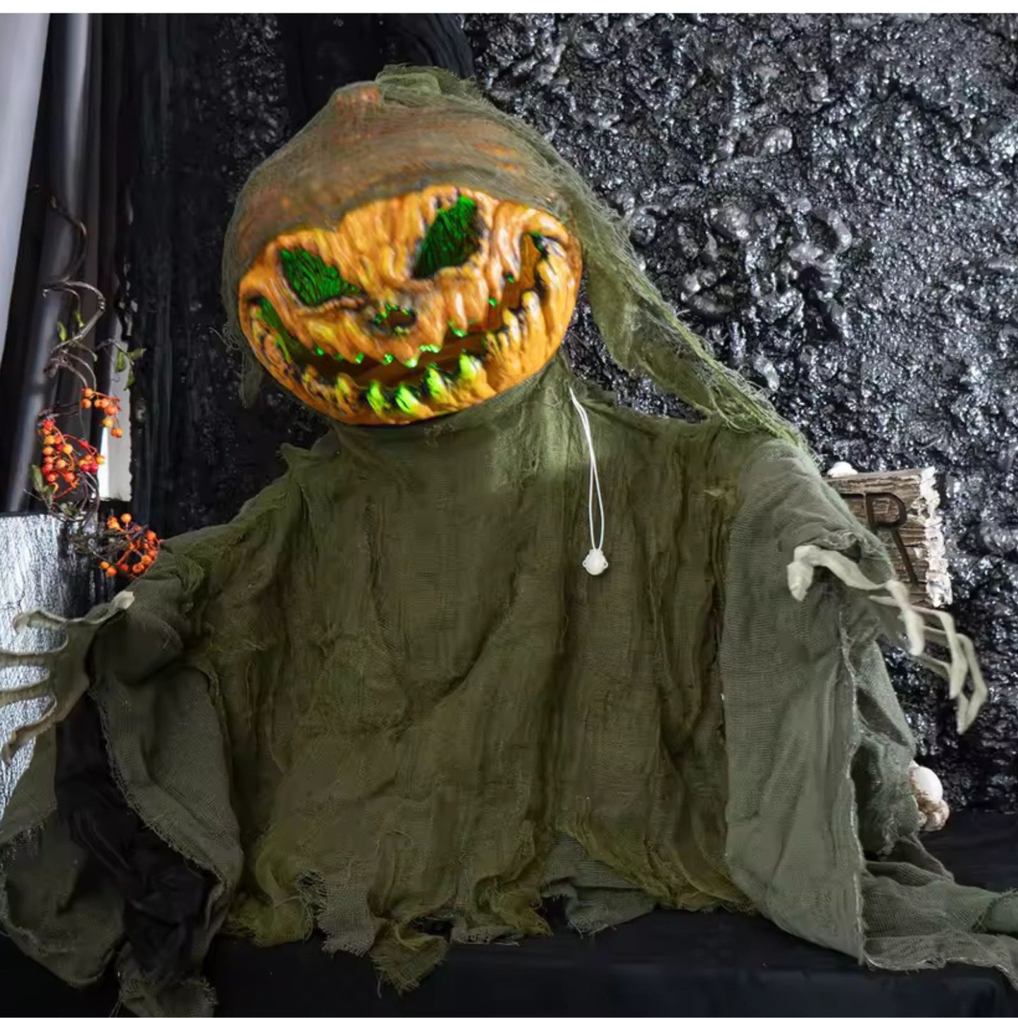 Animated Talking Pumpkin – Sound-Activated Halloween Prop